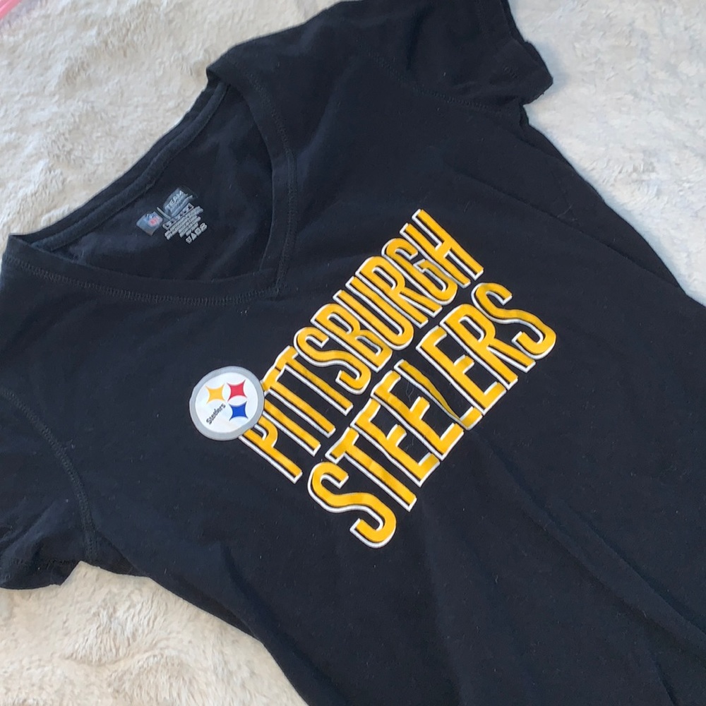 Medium NFL Steelers Team Apparel Women’s Sleepwear T-shirt top